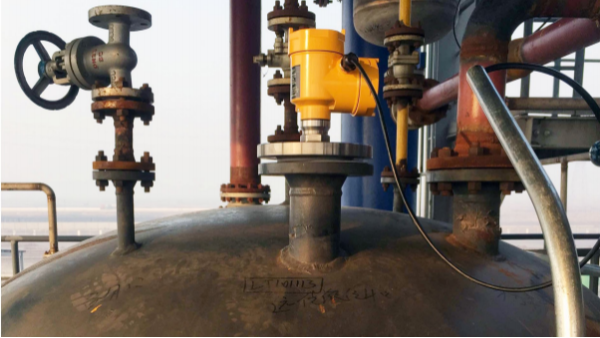 雷达液位计在储油罐及油田采油应用