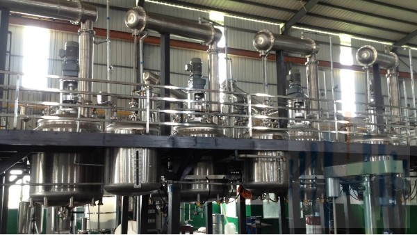 反应釜液位测量特点及液位计选型——HBRD雷达液位计